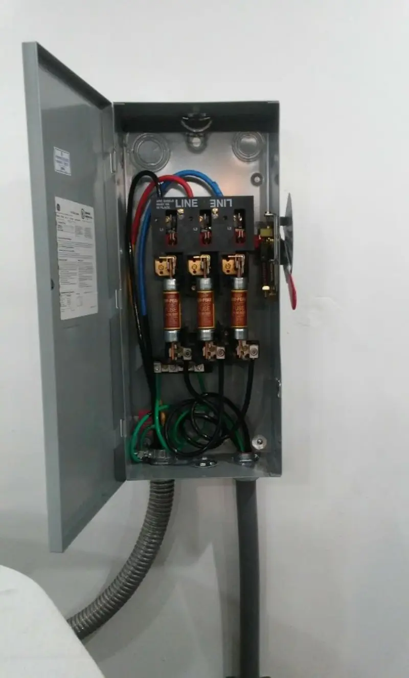 Three-phase disconnect switch installed for Electrical Wiring & Rewiring in Algoma